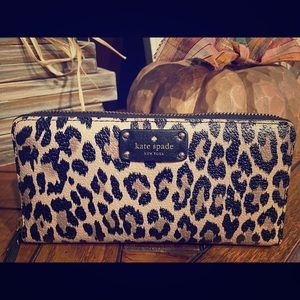 EUC Kate Spade Leopard Print Learher Wallet